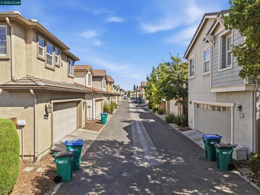 10848 Iris Bloom Drive Stockton, CA 95209