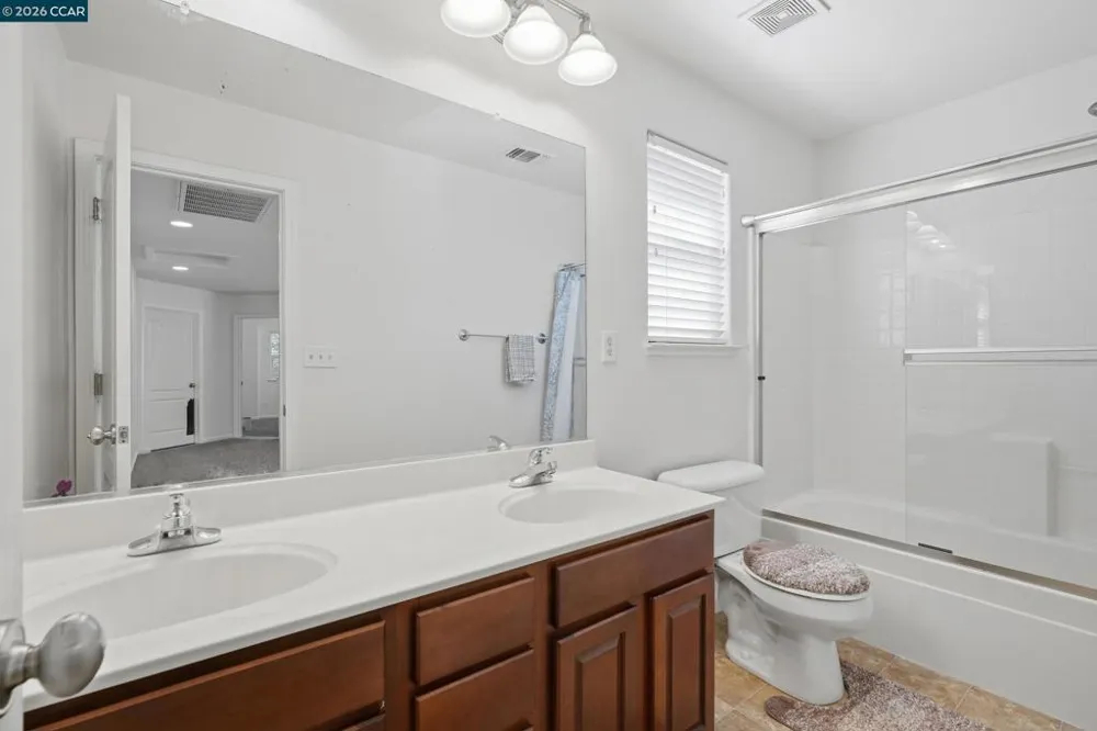 10848 Iris Bloom Drive Stockton, CA 95209