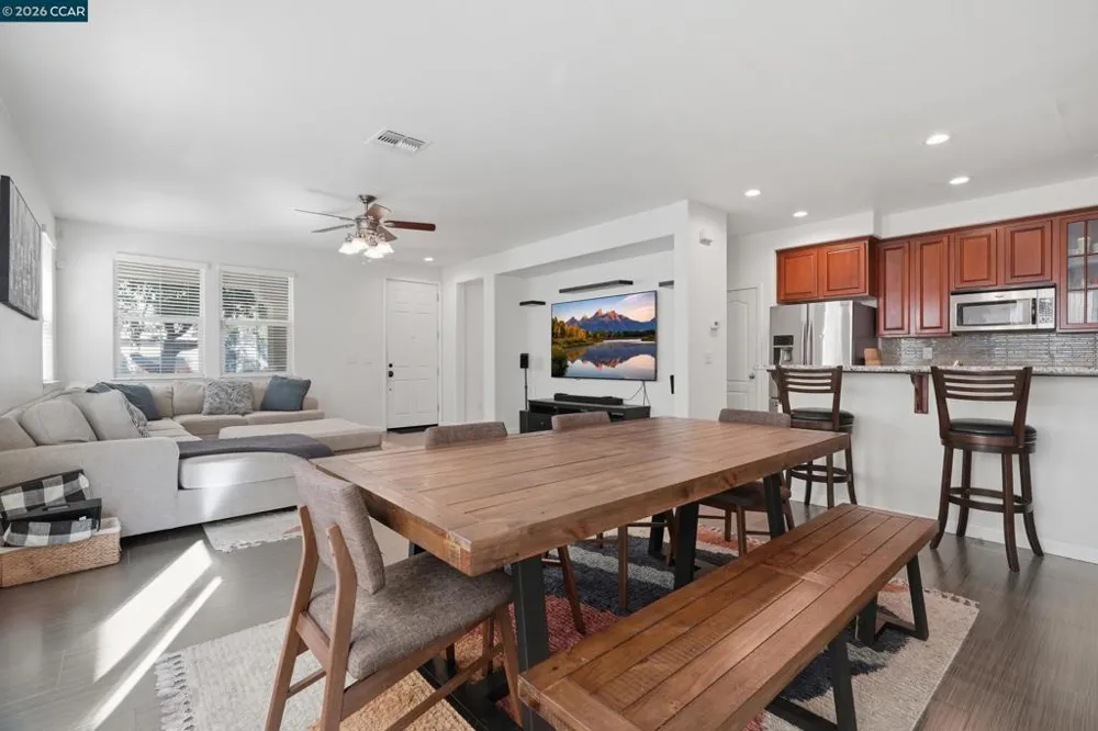 10848 Iris Bloom Drive Stockton, CA 95209