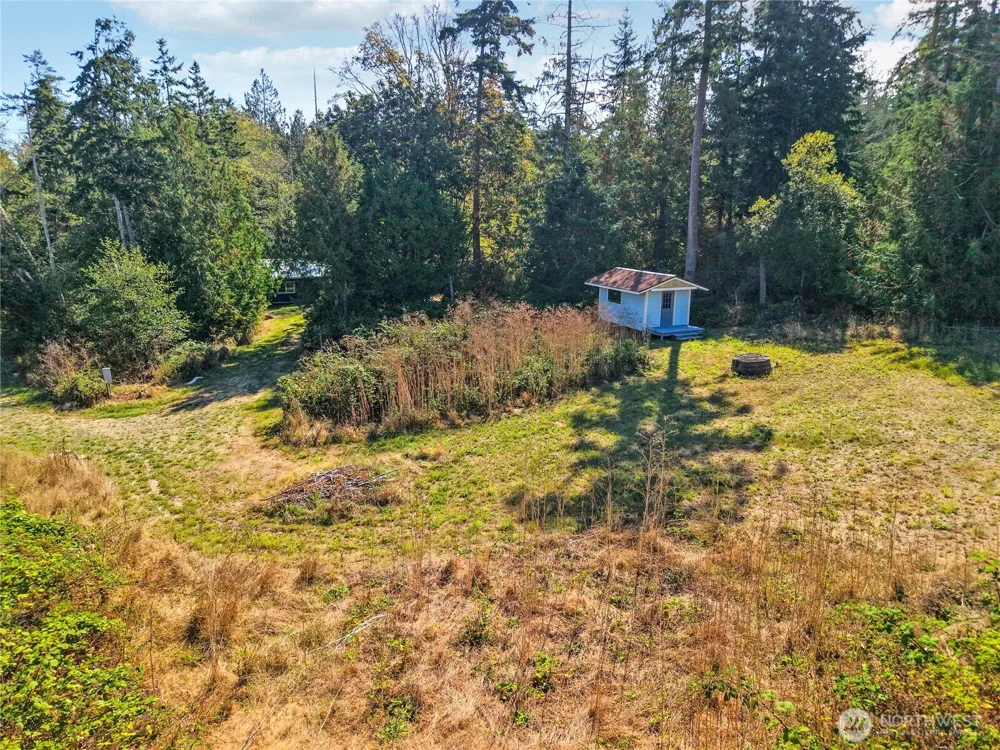 1697 E Marrowstone Nordland, WA 98358