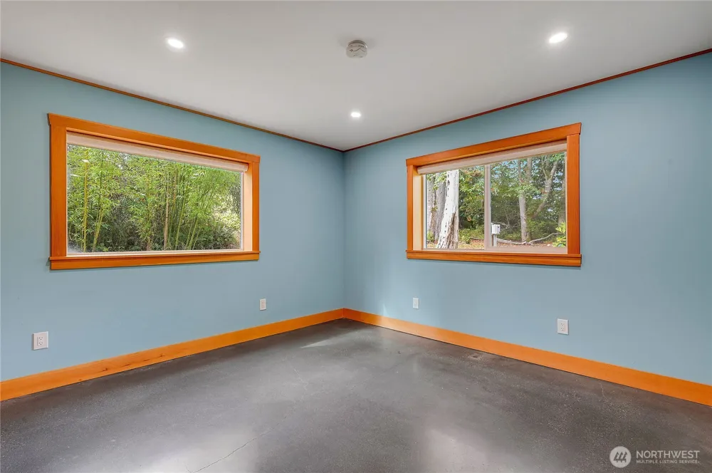 1697 E Marrowstone Nordland, WA 98358