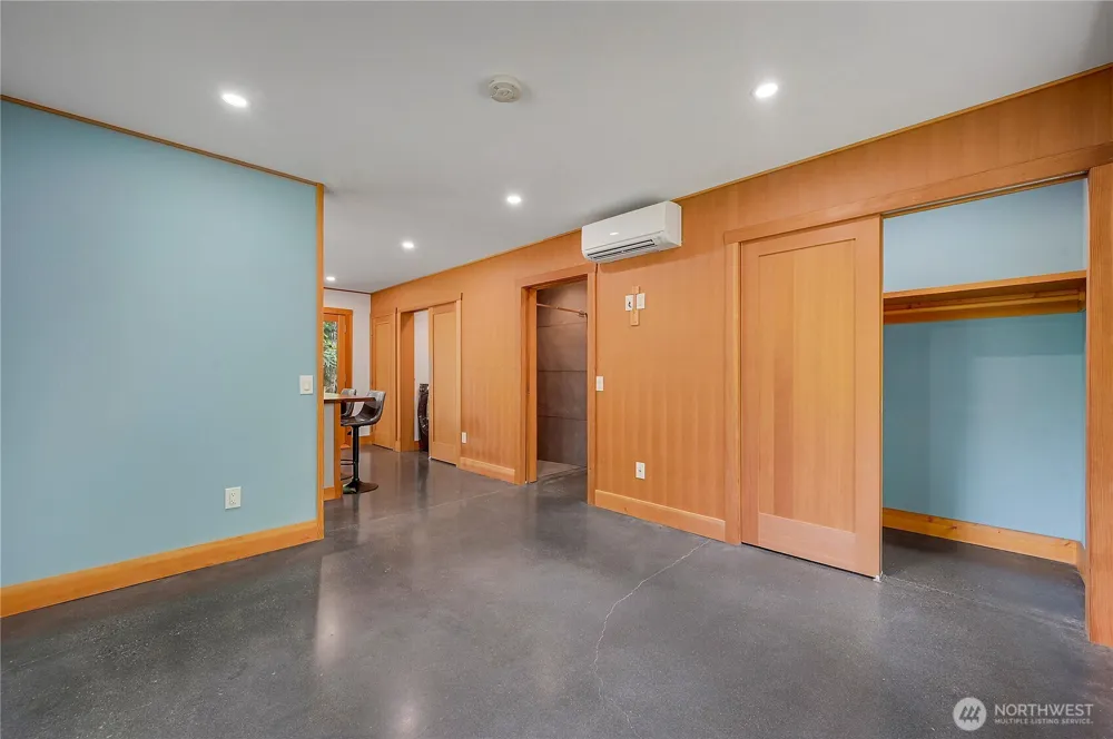 1697 E Marrowstone Nordland, WA 98358