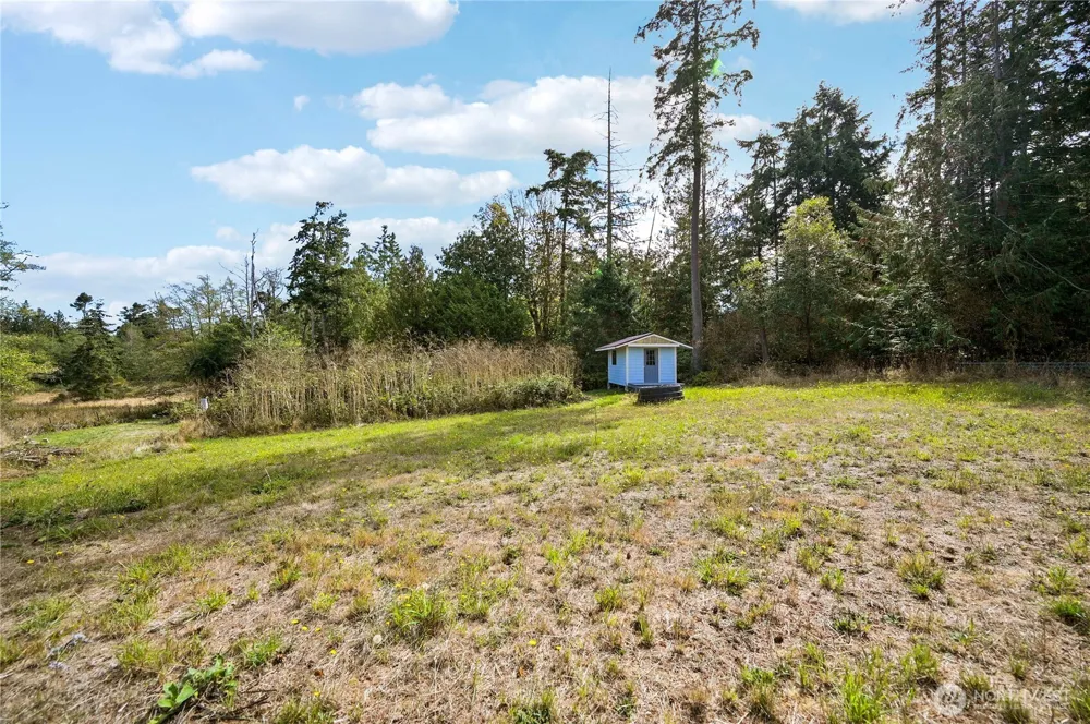 1697 E Marrowstone Nordland, WA 98358