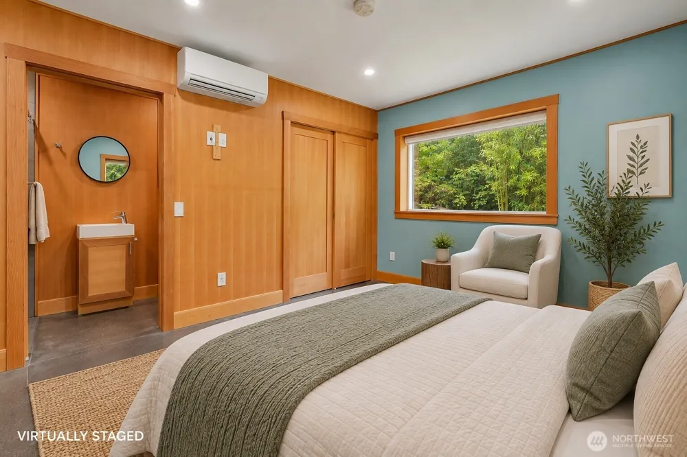 1697 E Marrowstone Nordland, WA 98358