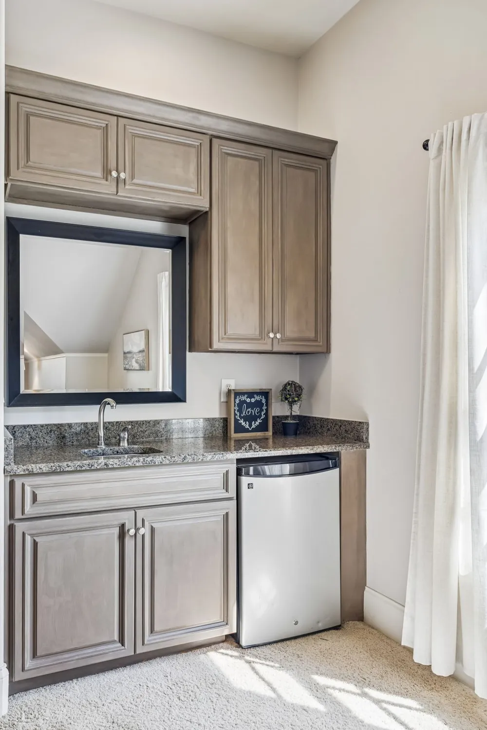 190 Azalea Ln Franklin, TN 37064