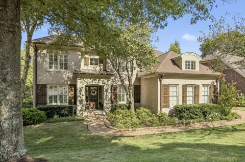 190 Azalea Ln