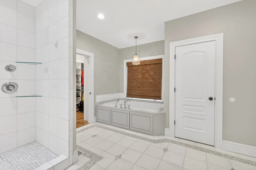 1089 Old Williamsport Pike Columbia, TN 38401