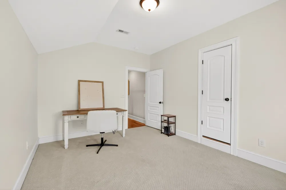 1089 Old Williamsport Pike Columbia, TN 38401
