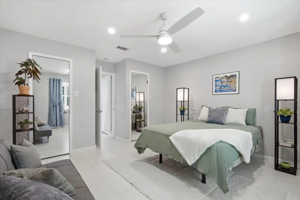 7406 Shadow Hill Drive #104 Austin, TX 78731