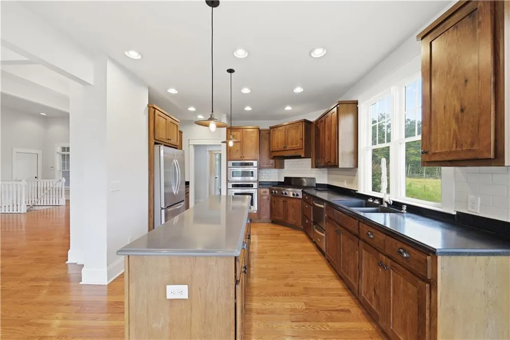 7226 Tyree Road Winston, GA 30187
