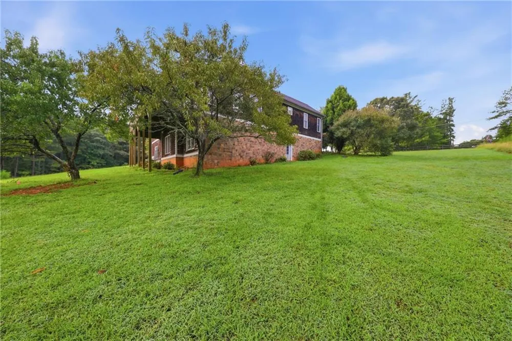 7226 Tyree Road Winston, GA 30187