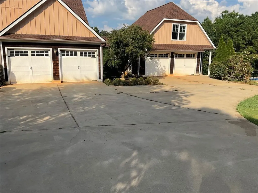 7226 Tyree Road Winston, GA 30187