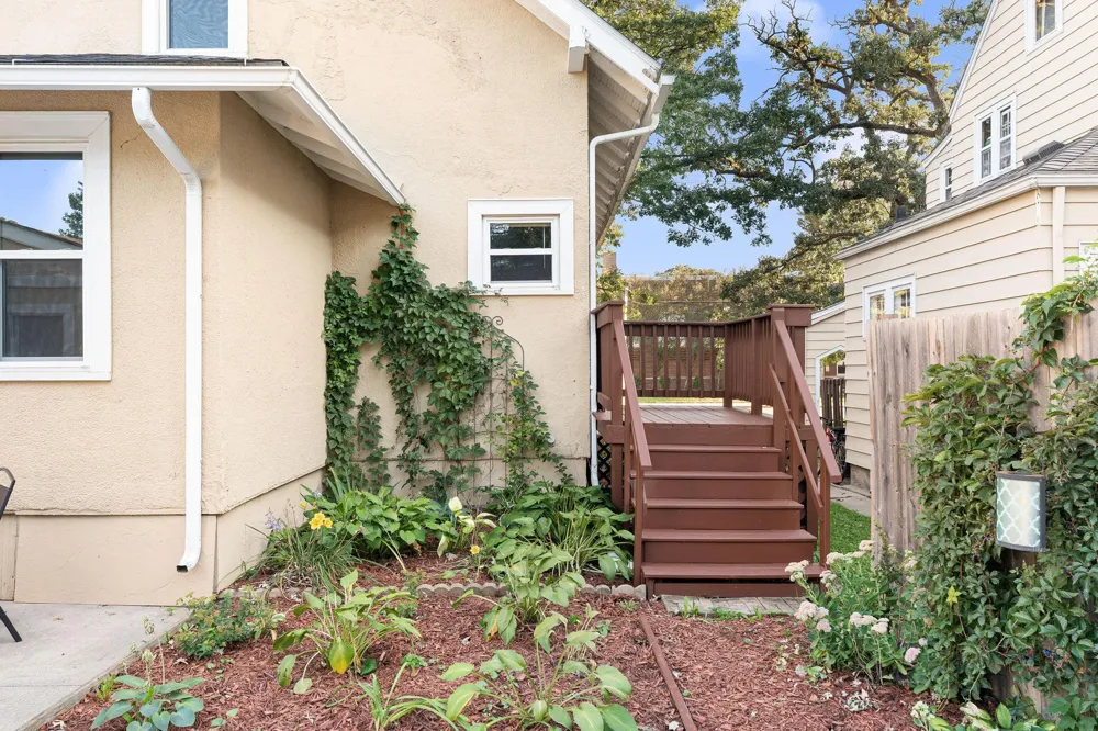 802 8th Avenue NW Austin, MN 55912