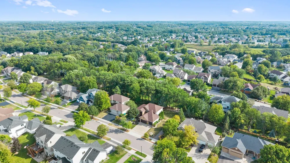 17269 80th Place Maple Grove, MN 55311