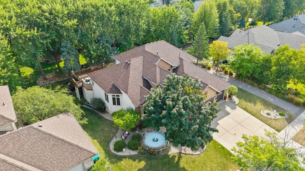 17269 80th Place Maple Grove, MN 55311
