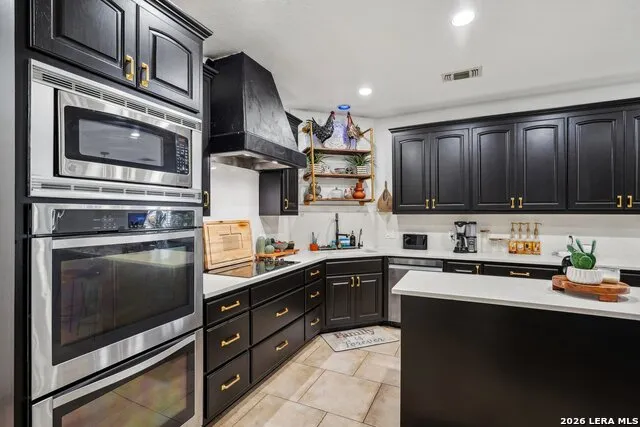 116 LAS BRISAS BLVD Seguin, TX 78155