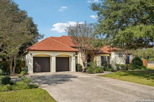 116 LAS BRISAS BLVD Seguin, TX 78155