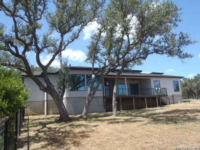 650 SHADY HOLW New Braunfels, TX 78132
