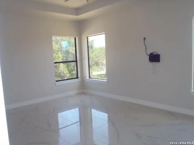 650 SHADY HOLW New Braunfels, TX 78132