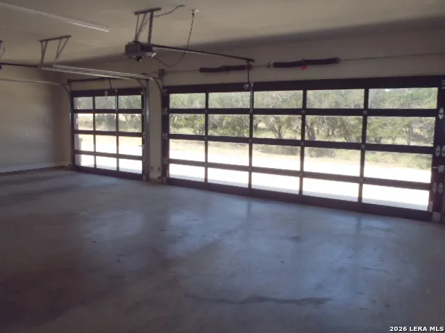 650 SHADY HOLW New Braunfels, TX 78132