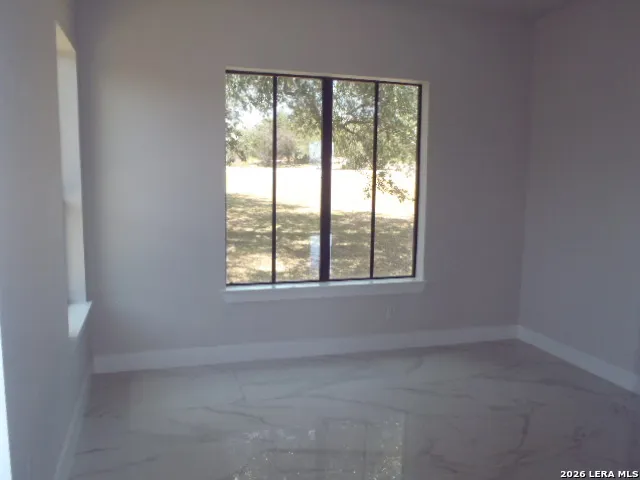 650 SHADY HOLW New Braunfels, TX 78132