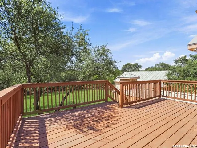 114 Cave Cir Boerne, TX 78006