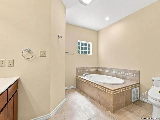 114 Cave Cir Boerne, TX 78006