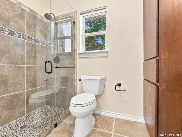 114 Cave Cir Boerne, TX 78006