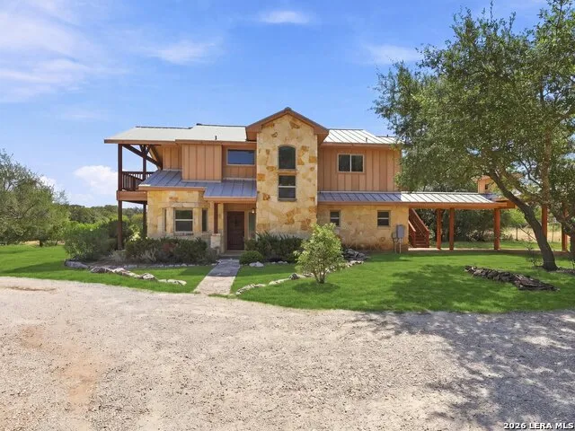 114 Cave Cir Boerne, TX 78006