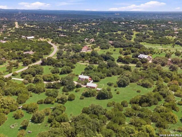 114 Cave Cir Boerne, TX 78006