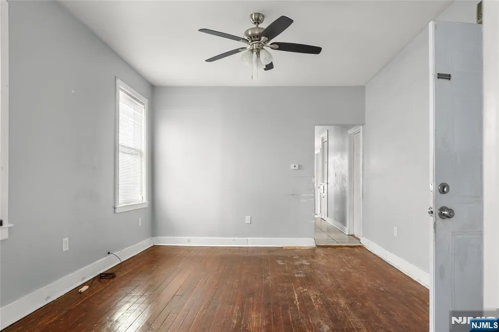 564 Sanford Avenue 2 Newark, NJ 07106