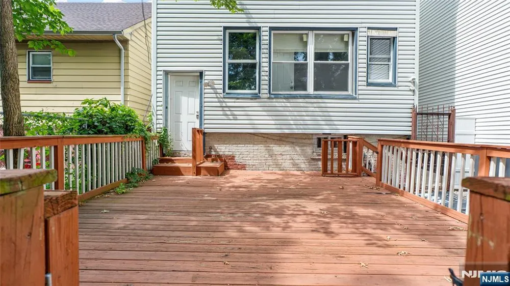 564 Sanford Avenue 2 Newark, NJ 07106