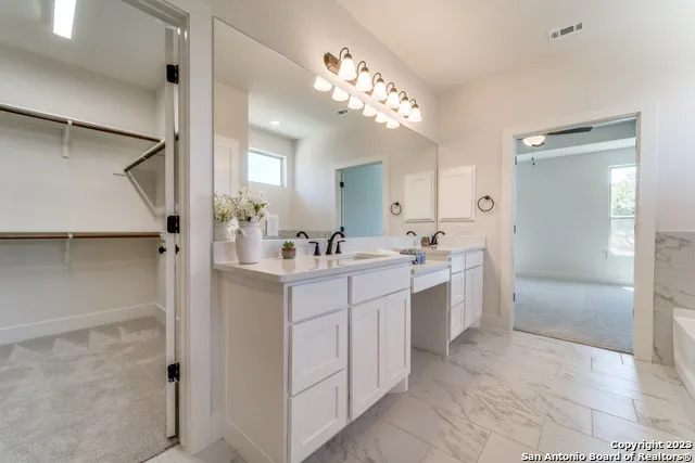 130 Frank Jones Blanco, TX 78606