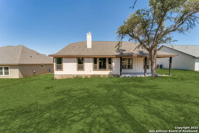 130 Frank Jones Blanco, TX 78606
