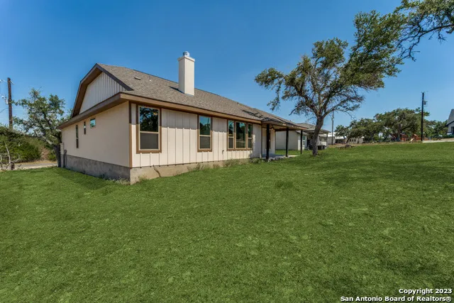 130 Frank Jones Blanco, TX 78606