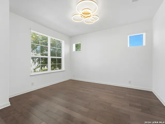 619 HIDDEN VIEW ST New Braunfels, TX 78130