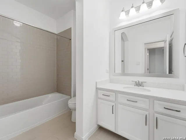 619 HIDDEN VIEW ST New Braunfels, TX 78130