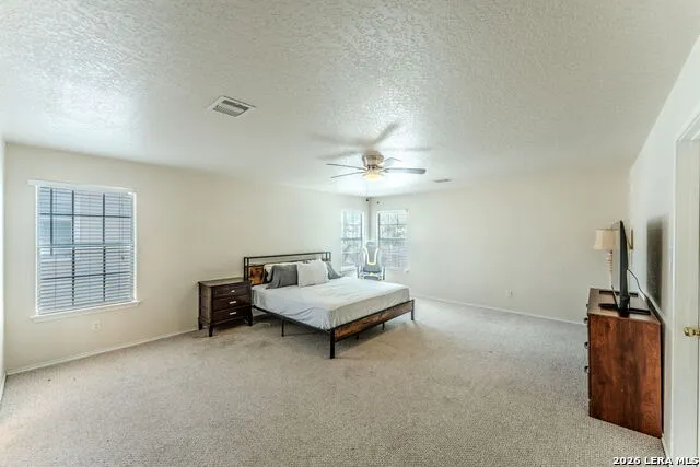 7219 Albany Rdg San Antonio, TX 78250