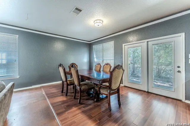 7219 Albany Rdg San Antonio, TX 78250