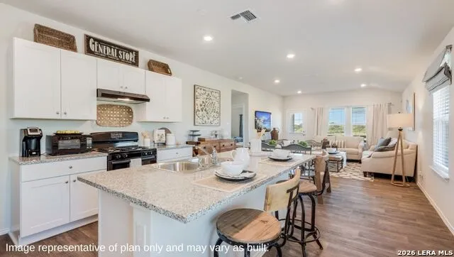 5926 Basalt Bay San Antonio, TX 78222