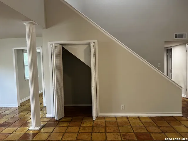 8573 ECHO CREEK LN San Antonio, TX 78240