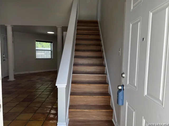 8573 ECHO CREEK LN San Antonio, TX 78240
