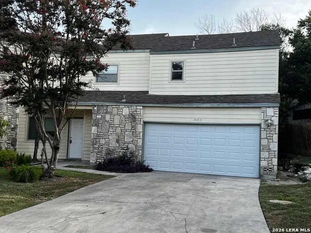 8573 ECHO CREEK LN San Antonio, TX 78240