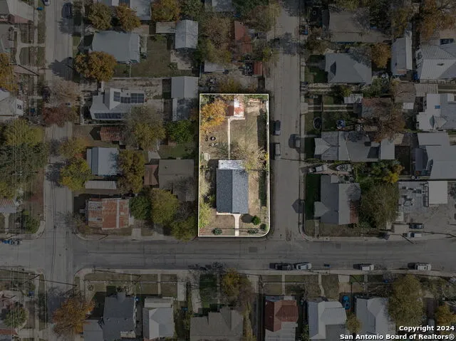 1620 OLIVE ST San Antonio, TX 78208