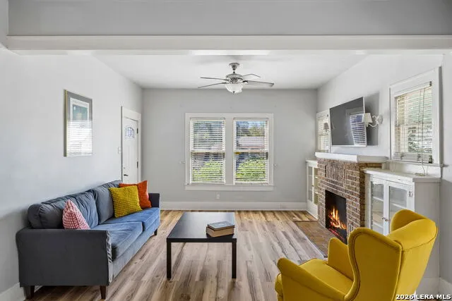 1620 OLIVE ST San Antonio, TX 78208