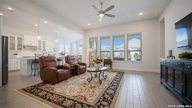112 Valencia Boerne, TX 78006