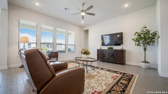 112 Valencia Boerne, TX 78006