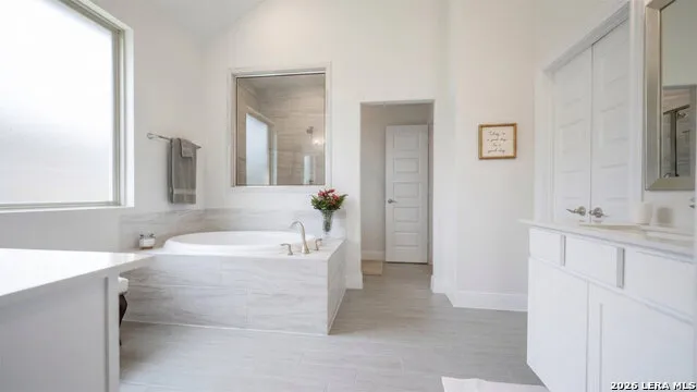 112 Valencia Boerne, TX 78006