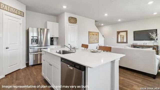 5906 Basalt Bay San Antonio, TX 78222