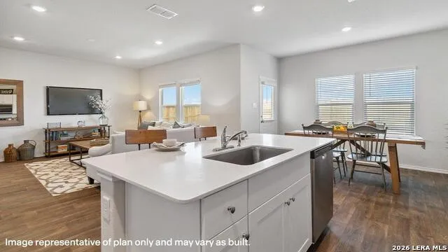 5906 Basalt Bay San Antonio, TX 78222